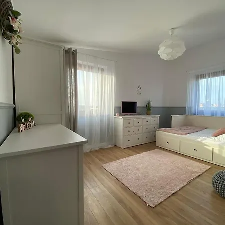 Delux Apartment Paslek
